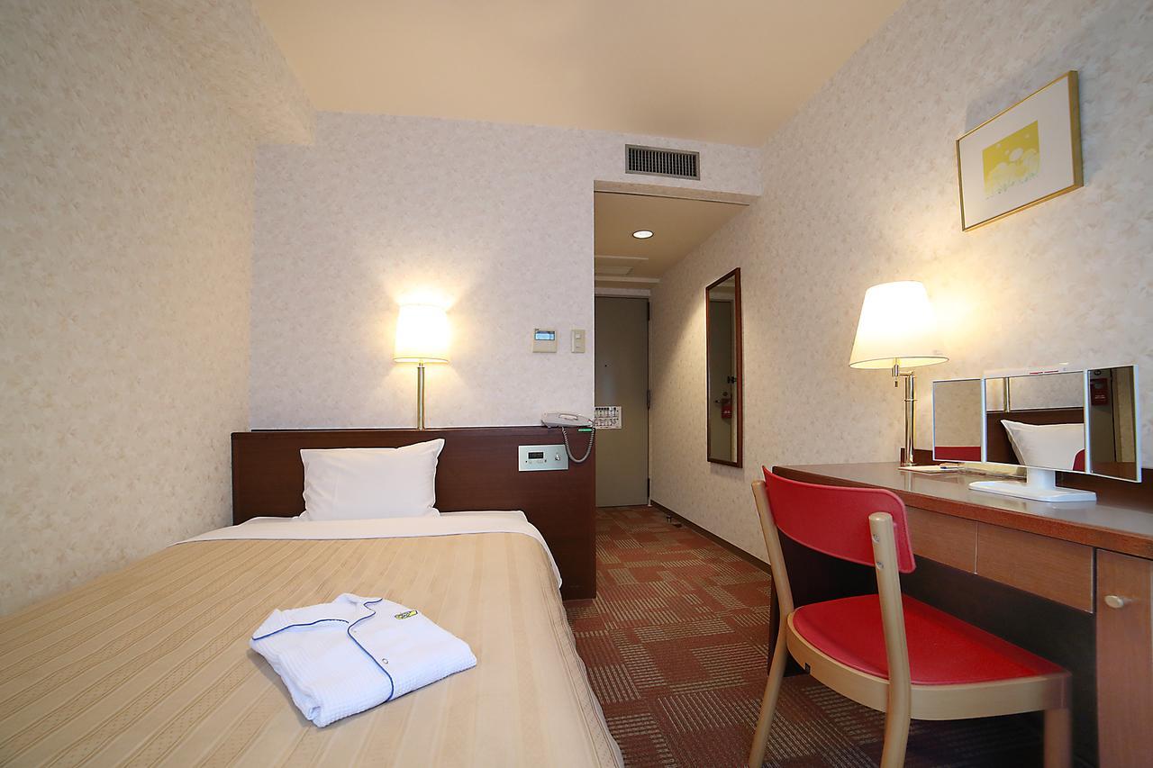 Kumegawa Wing Hotel 3*