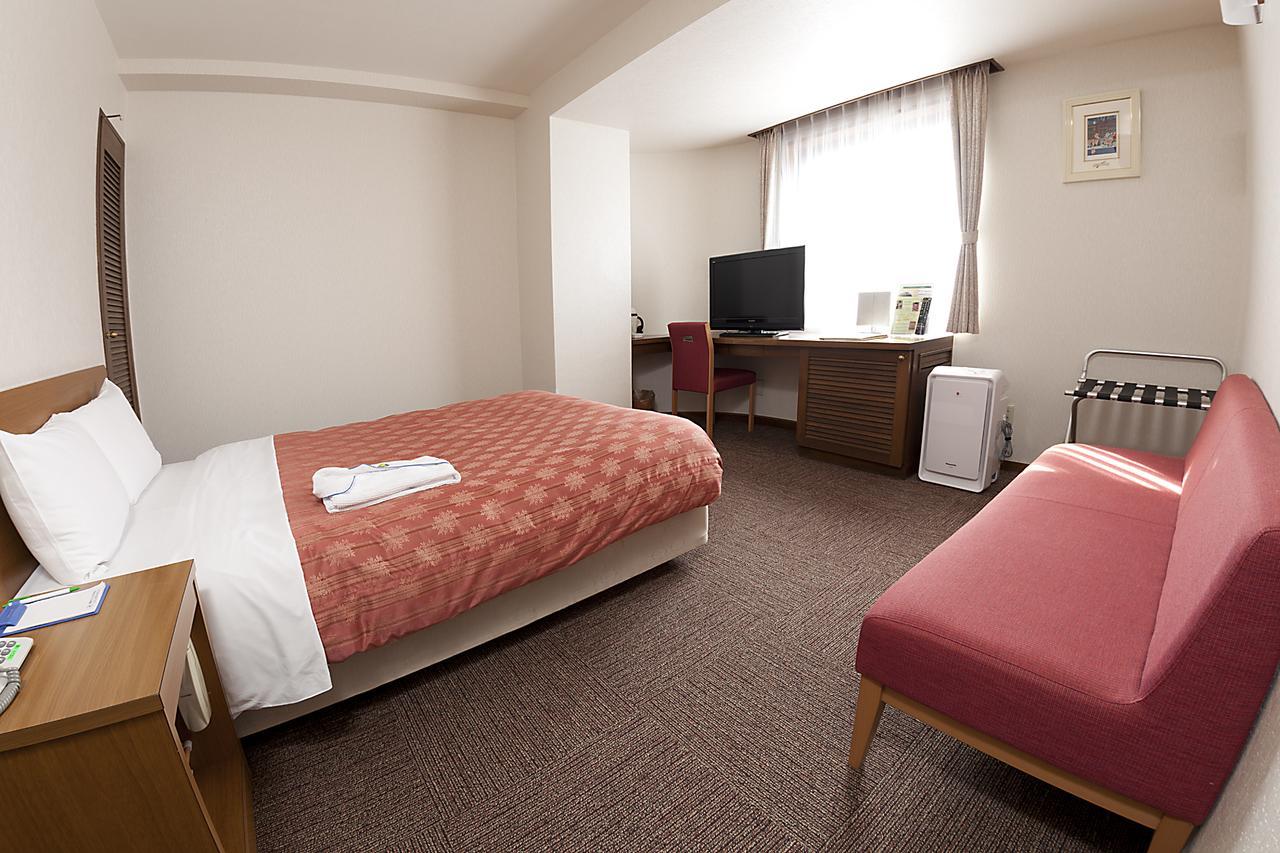 Hotel Kumegawa Wing 3*