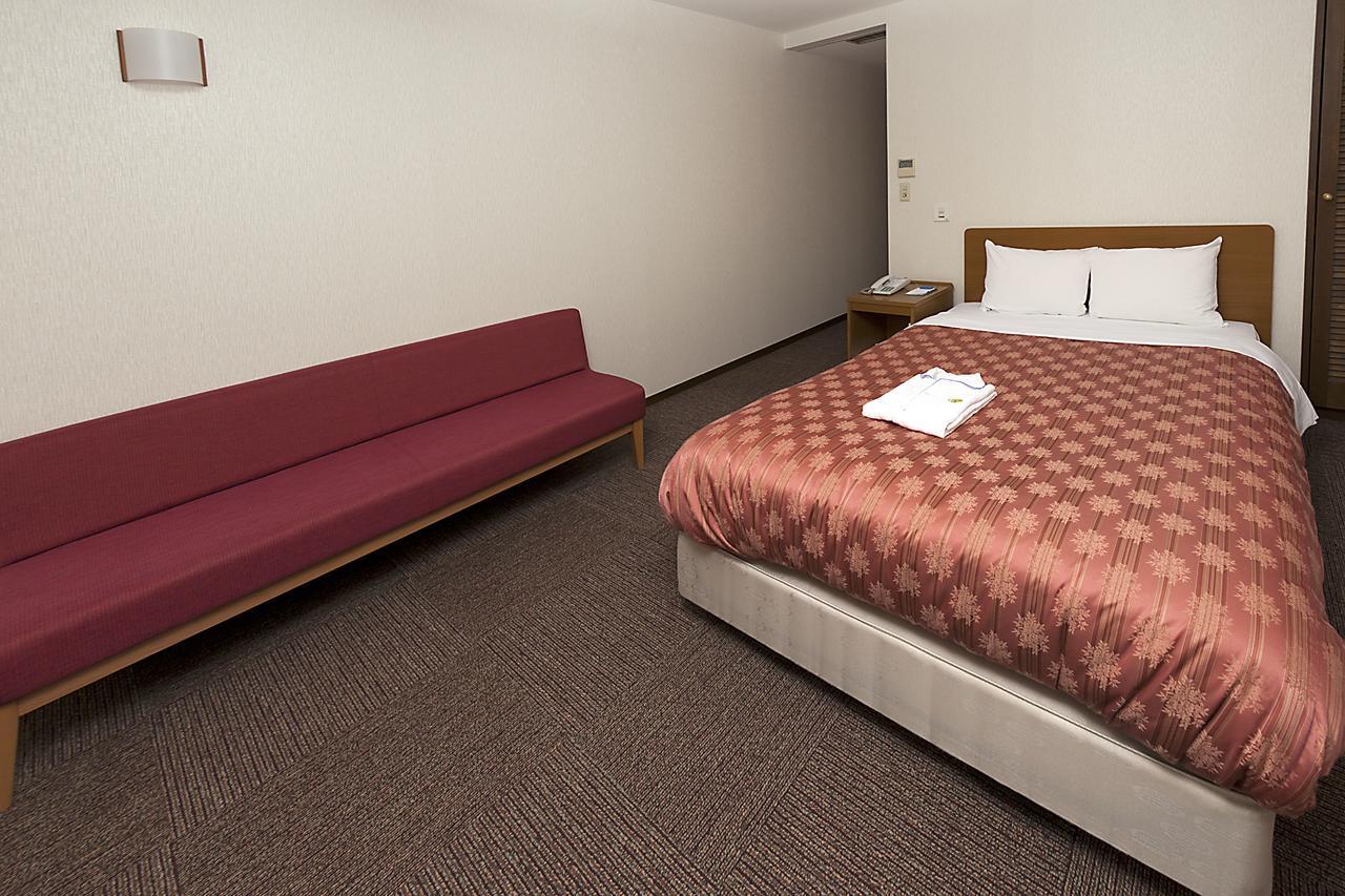 Kumegawa Wing Hotel