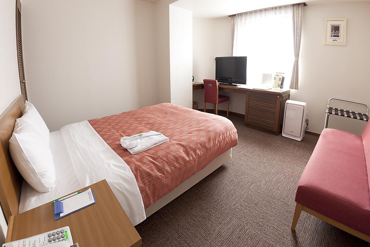 Kumegawa Wing Hotel 3*